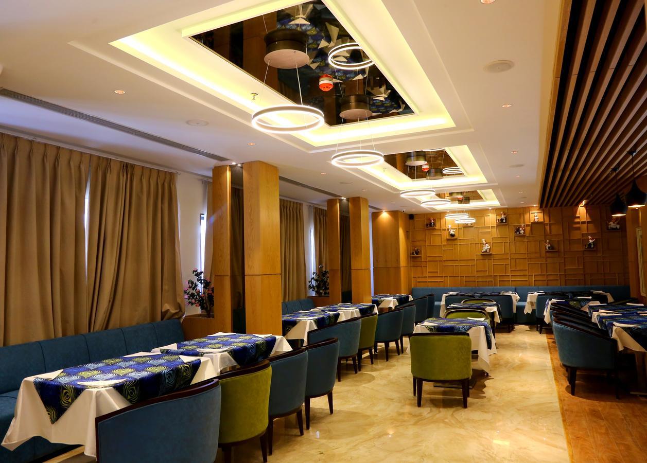 Skk Blu Hotel & Spa Udaipur Esterno foto
