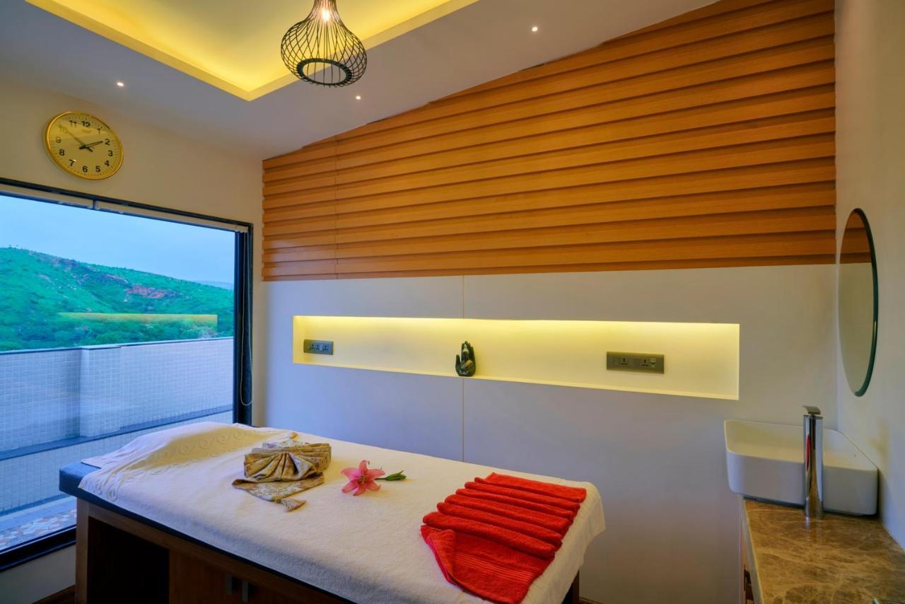 Skk Blu Hotel & Spa Udaipur Esterno foto