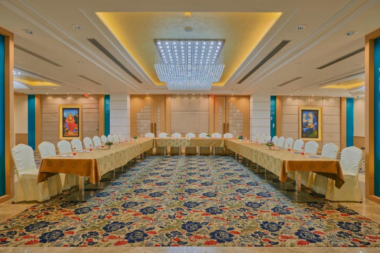 Skk Blu Hotel & Spa Udaipur Esterno foto
