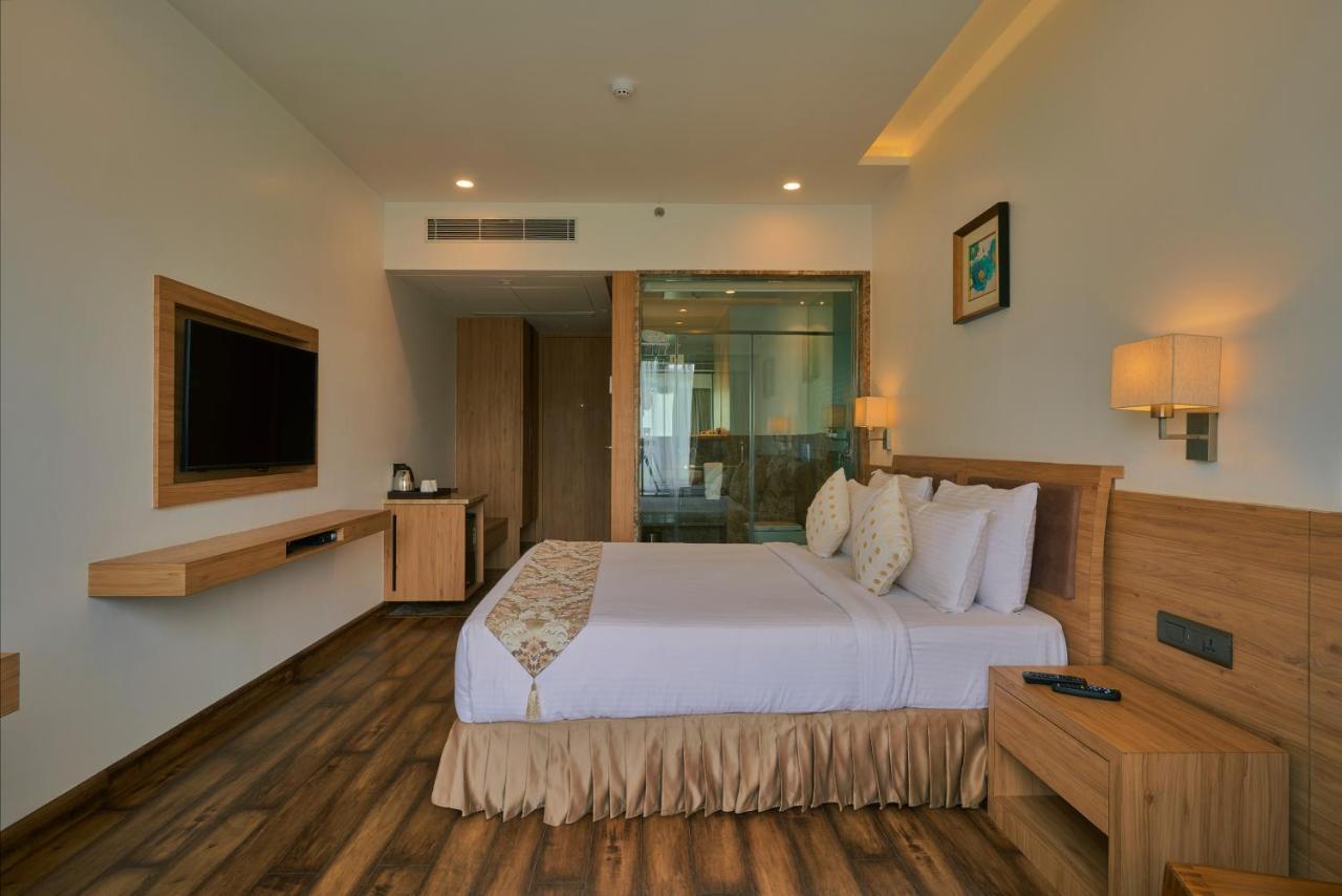 Skk Blu Hotel & Spa Udaipur Esterno foto