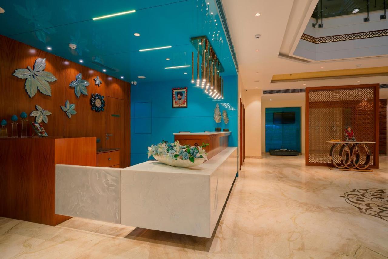 Skk Blu Hotel & Spa Udaipur Esterno foto